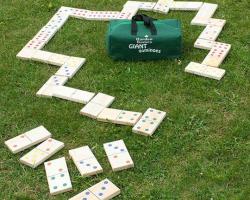 Giant Dominoes