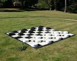 Giant Checkers